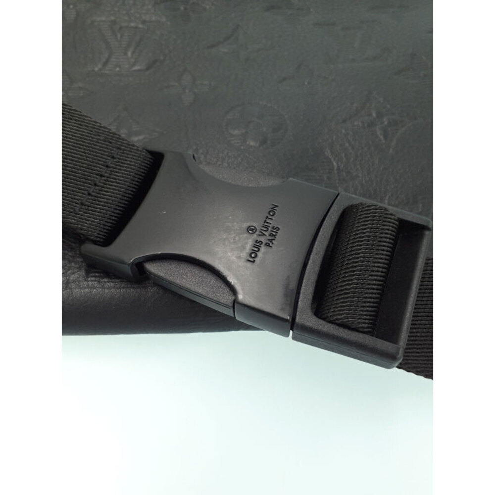 Louis Vuitton Monogram Shadow Black Discovery Bum Bag Body - Picture 5 of 9